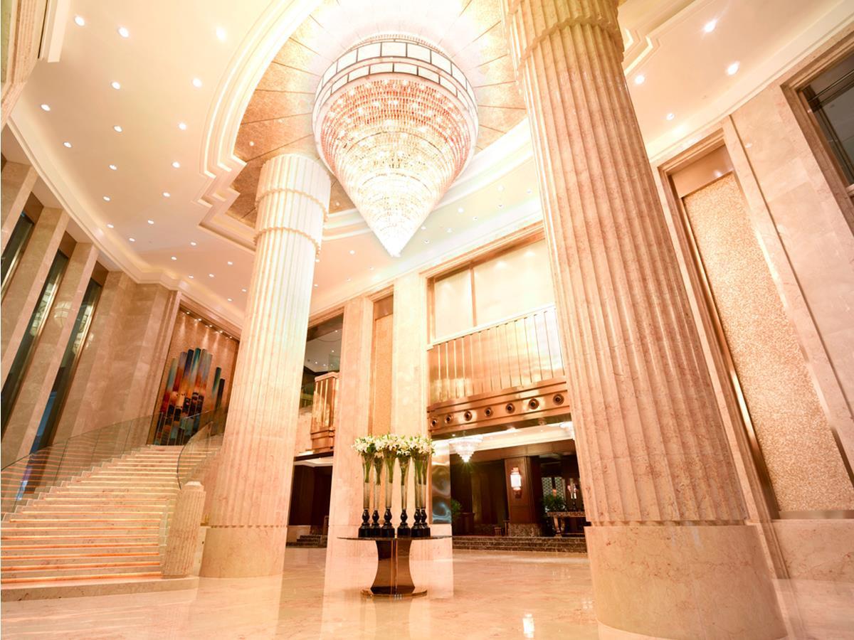 Optics Valley Kingdom Plaza Wuhan Exterior foto